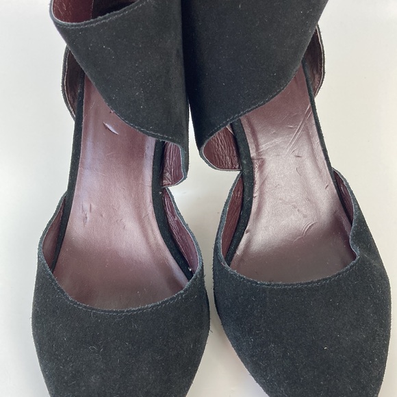 Report Signature Black Suede Chunky Heel Pump - Picture 4 of 15